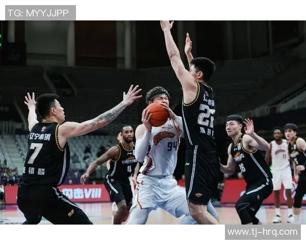 李磊专访：从青涩球员到篮球传奇的成长之路回顾