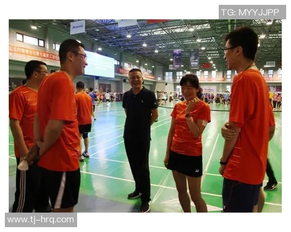 陈军专访:从青涩少年到羽毛球名将的成长之路回顾 陈军专访:从青涩少年到羽毛球名将的成长之路回顾